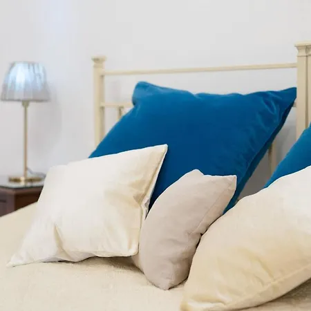 Weekend Near Piazza Ognissanti *